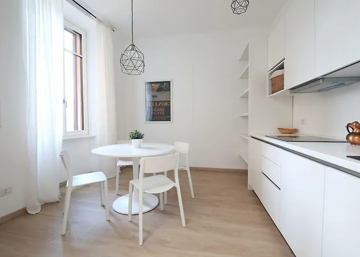 Palazzo Barindelli Bianca *