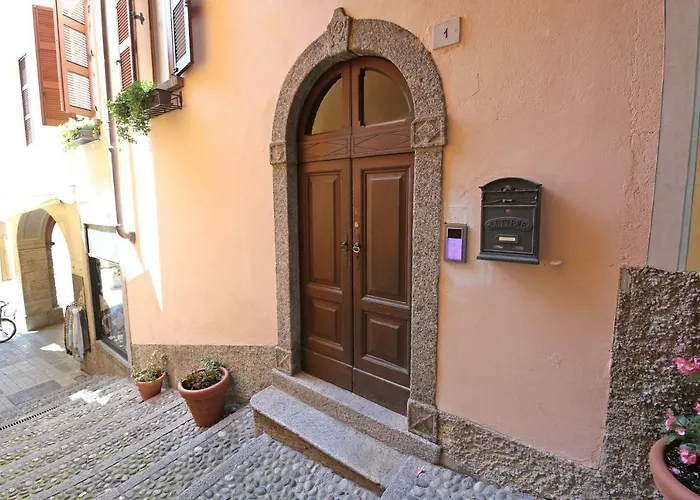 Palazzo Barindelli Bianca *