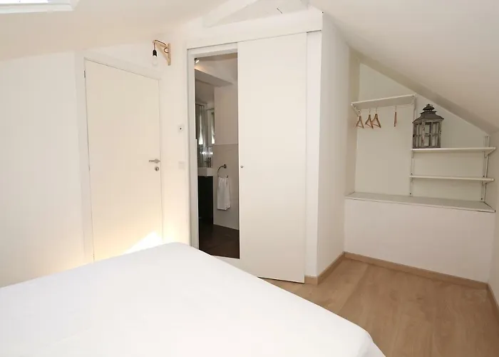 Palazzo Barindelli Bianca *